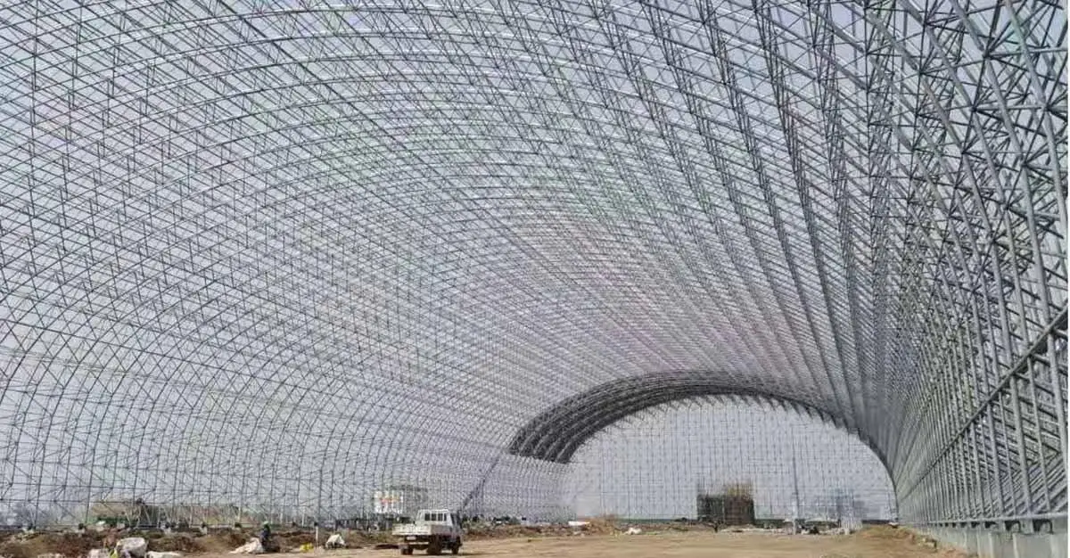 濟(jì)寧金億豪鋼結(jié)構(gòu)有限公司：儲(chǔ)煤倉(cāng)網(wǎng)架/頂棚網(wǎng)架/電力網(wǎng)架/罩棚網(wǎng)架/異型網(wǎng)架專業(yè)制造先驅(qū)者